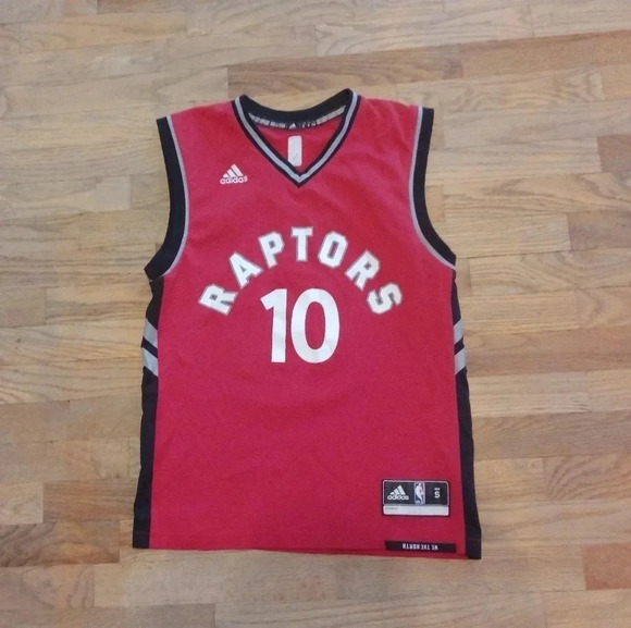 Adidas DeMar DeRozan Red Toronto Raptors #10 Jersey Size Small - Picture 10 of 10